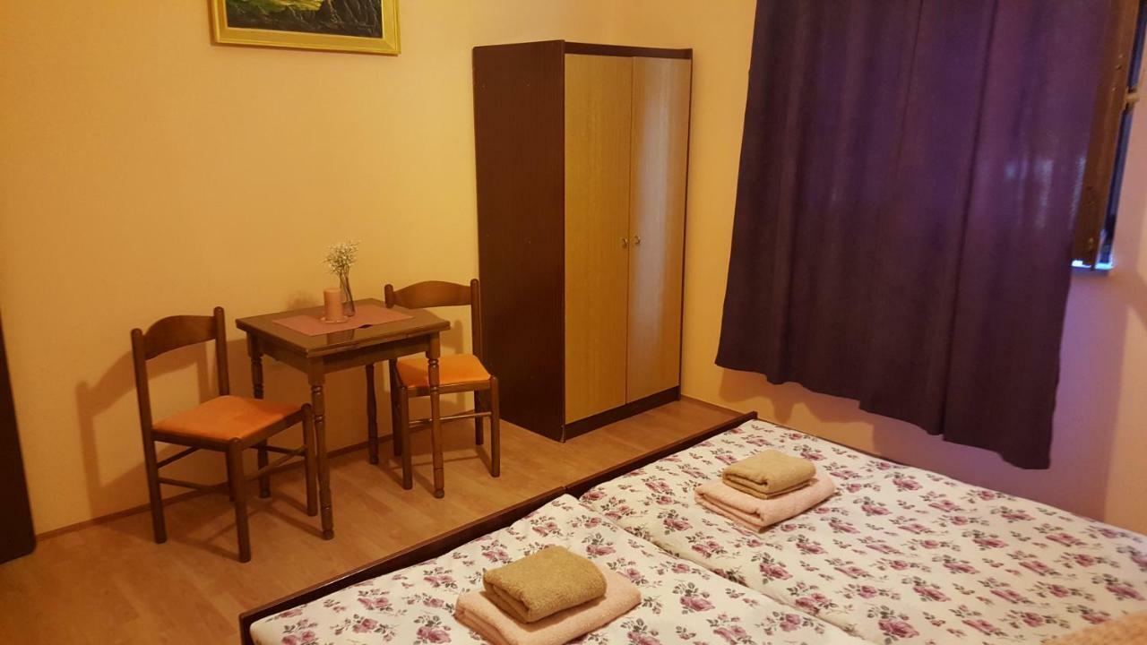 Apartment Kristina Vlašići Extérieur photo