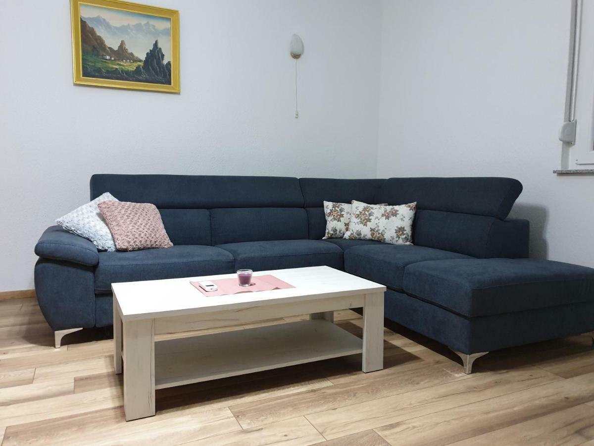 Apartment Kristina Vlašići Extérieur photo